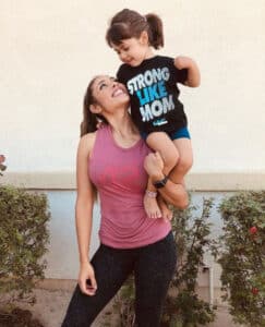 Fit In 42 Fitness Gym - Lean mommy makeover - Mom and daughter